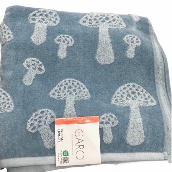 Caro Home Bath Caro Home Blue Mushroom Design Bath Towel Set Of 2 Bath Towels Poshmark